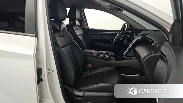 Hyundai Tucson (NX4) id 3839504 из Кореи 20