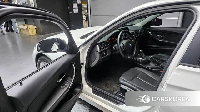 BMW 3 Series (F30) id 4020576 из Кореи 20