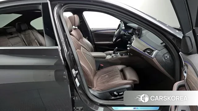 BMW 5 Series (G30) id 3607300 из Кореи 20