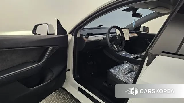 Tesla Model Y id 3133192 из Кореи 20
