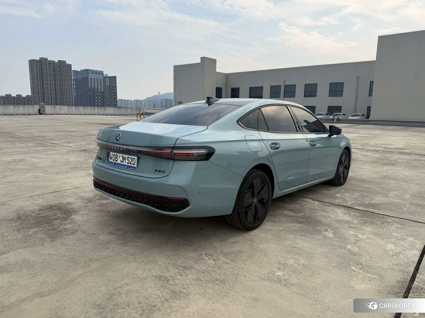 Volkswagen Passat id 4455176 из Китая 18