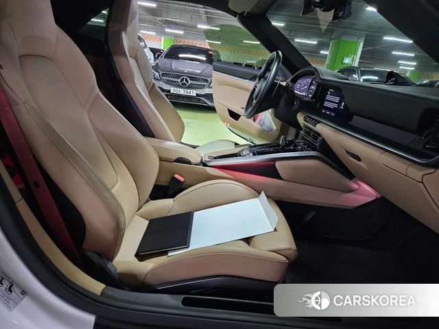 Porsche 911(992) id 4481355 из Кореи 20