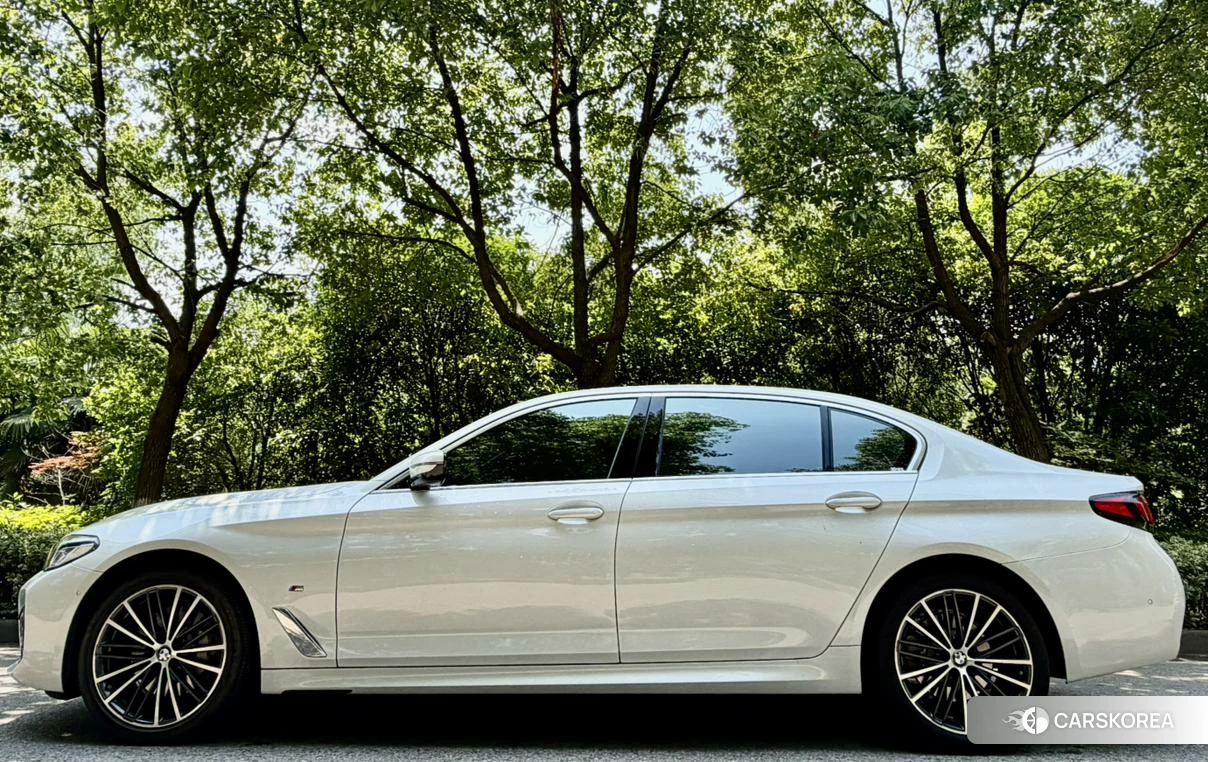 BMW 5 series id 4407488 из Китая 10