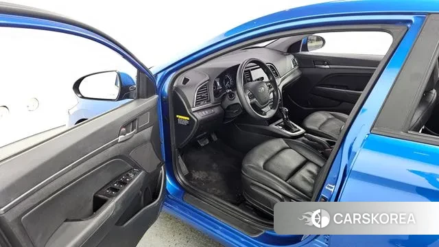 Hyundai Avante AD id 3588680 из Кореи 20