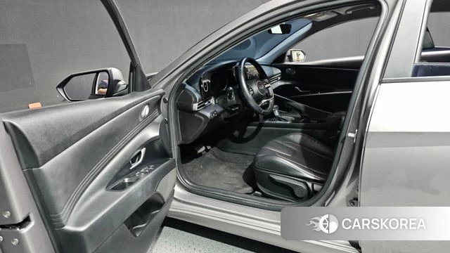 Hyundai Avante Hybrid (CN7) id 4179810 из Кореи 20