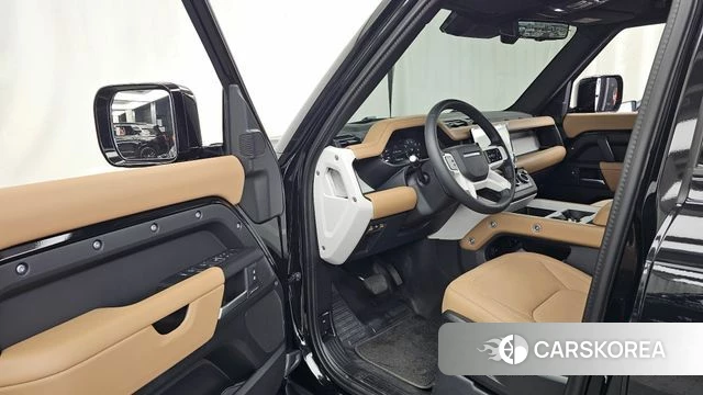 Land Rover Defender (L663) id 4734624 из Кореи 36