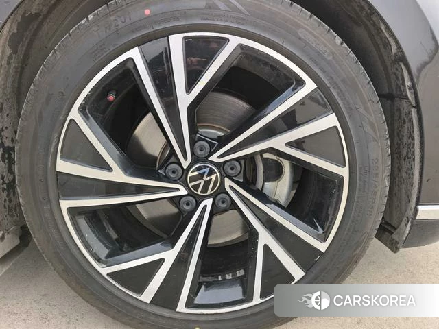 Volkswagen Magotan id 4276665 из Китая 20
