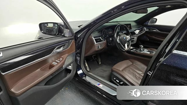 BMW 7 Series (G11) id 4351094 из Кореи 38