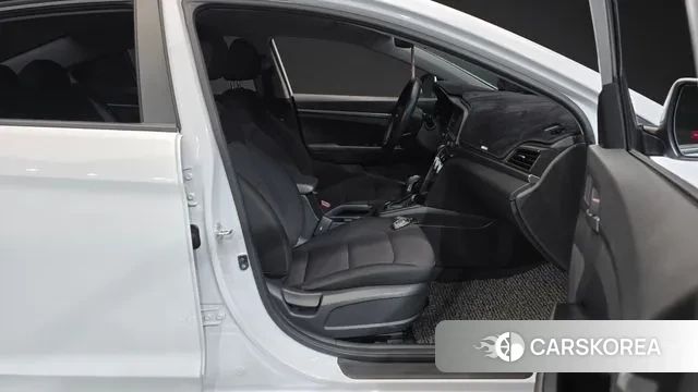 Hyundai The New Avante AD id 3423021 из Кореи 20