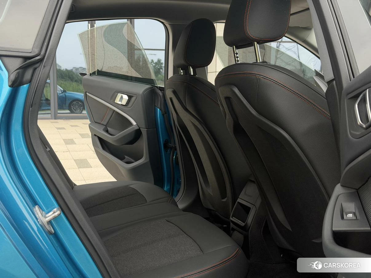 BMW 2 series (imported) id 4452880 из Китая 26