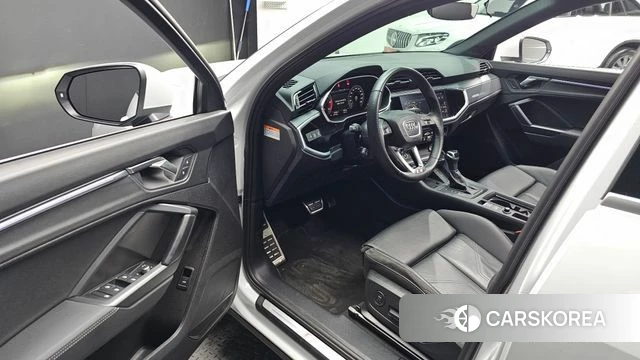 Audi Q3 (F3) id 4481353 из Кореи 20