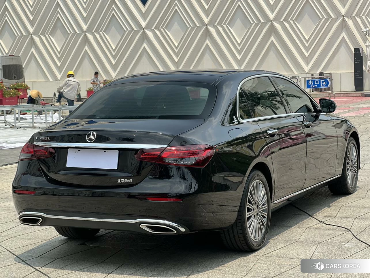 Mercedes-Benz E-Class id 4454072 из Китая 25
