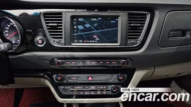 Kia The New Carnival id 2680493 из Кореи 20