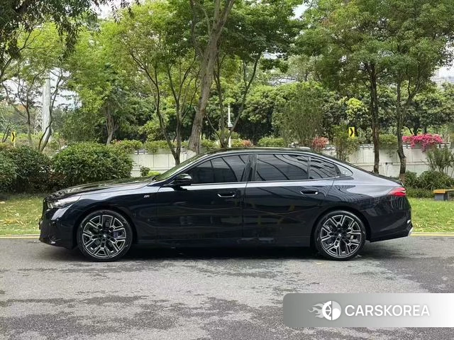 BMW 5 series id 4307238 из Китая 13