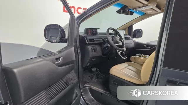 Hyundai Staria id 3343647 из Кореи 20