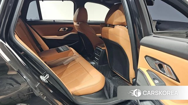 BMW 3 Series (G20) id 4342925 из Кореи 36