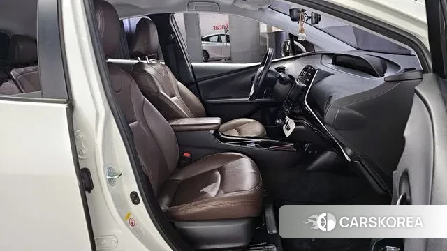 Toyota Prius 4th Generation id 3357161 из Кореи 20