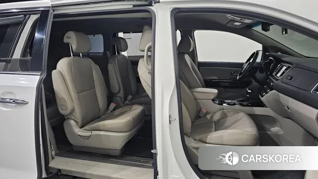 Kia The New Carnival id 3270312 из Кореи 20