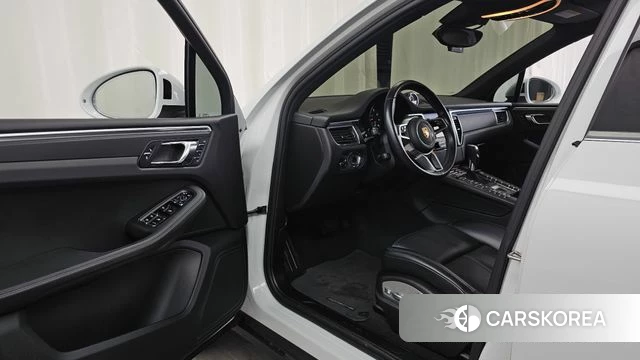 Porsche Macan id 4318208 из Кореи 32