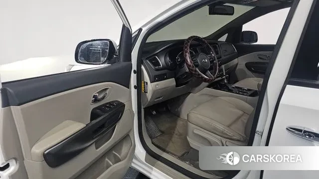 Kia The New Carnival id 3460051 из Кореи 20