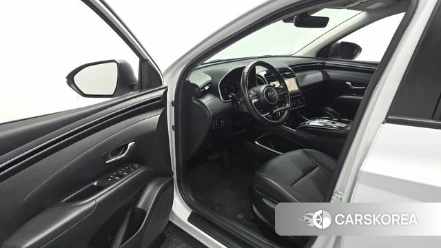 Hyundai Tucson (NX4) id 4848293 из Кореи 36