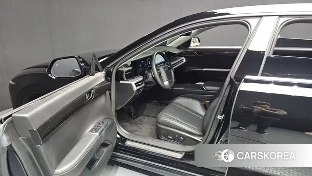 Hyundai Grandeur (GN7) id 3036928 из Кореи 20