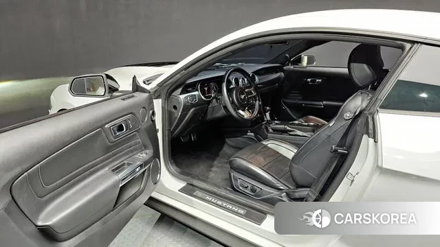 Ford Mustang id 2516240 из Кореи 20