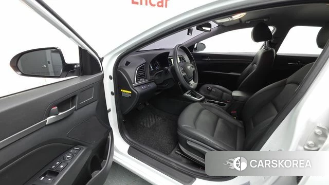 Hyundai Avante AD id 4626429 из Кореи 20