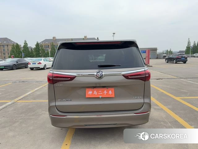 Buick GL8 id 4238603 из Китая 17