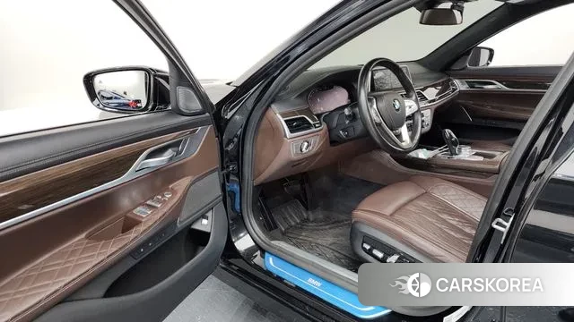 BMW 7 Series (G11) id 3416763 из Кореи 20