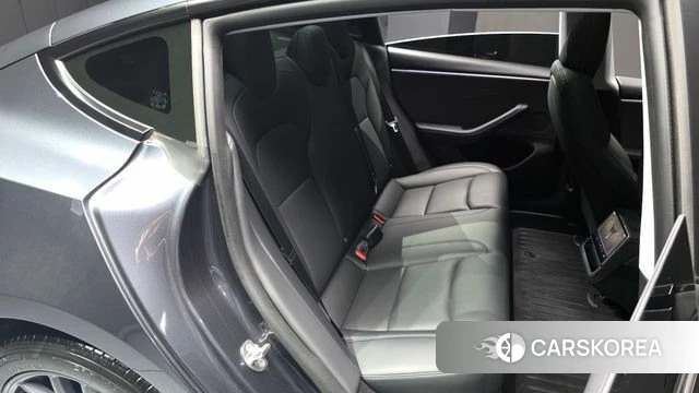 Tesla Model 3 id 4725330 из Кореи 34