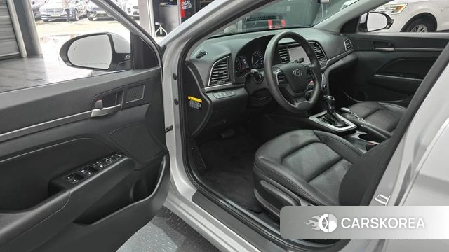 Hyundai Avante AD id 3917406 из Кореи 20