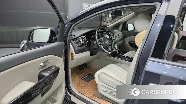 Kia The New Carnival id 4448124 из Кореи 33