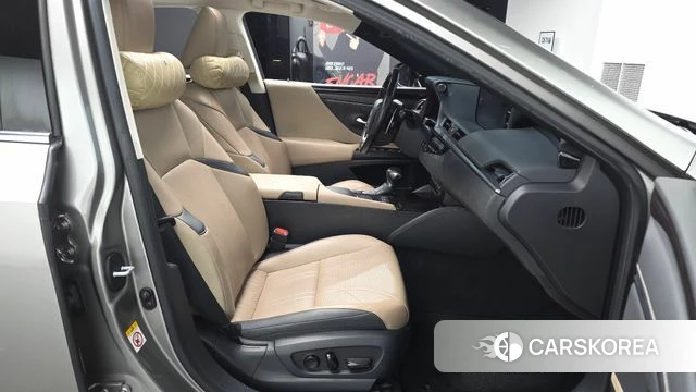 Lexus ES300h 7th generation id 3880004 из Кореи 20