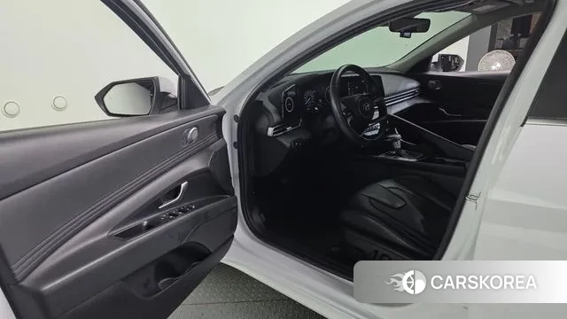 Hyundai Avante (CN7) id 3395074 из Кореи 20