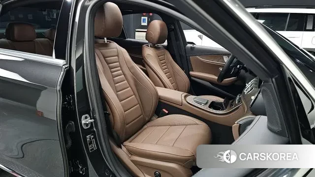 Mercedes-Benz E-Class W213 id 3716763 из Кореи 20