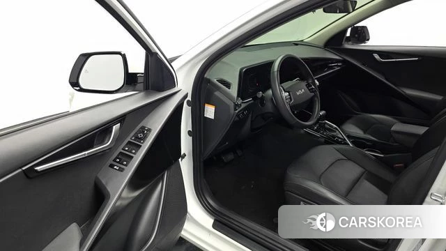 Kia Di Ol Nu Niro id 4707121 из Кореи 28
