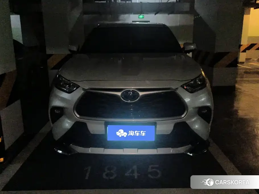 Toyota Highlander id 4589524 из Китая 16