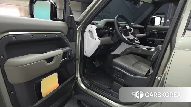 Land Rover Defender (L663) id 3952522 из Кореи 20