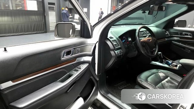 Ford Explorer id 3942969 из Кореи 20