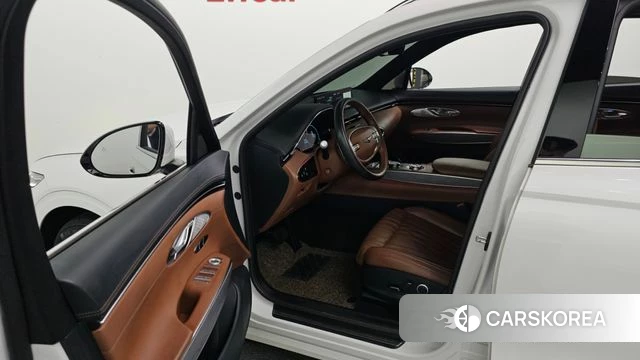 Genesis GV70 id 4186701 из Кореи 35