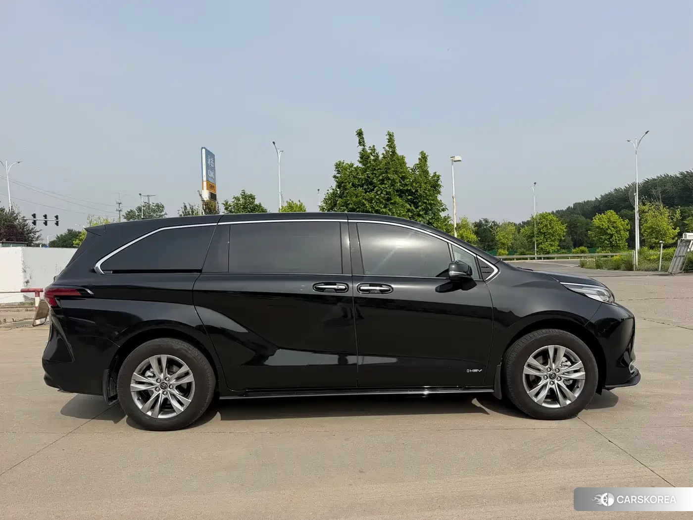 Toyota Sienna id 4545805 из Китая 19
