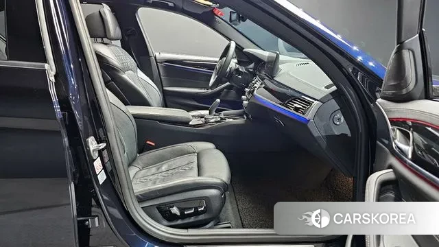 BMW 5 Series (G30) id 3503038 из Кореи 20