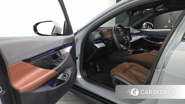 BMW 5 Series (G60) id 4739683 из Кореи 32