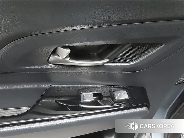 Ssangyong Beautiful Korando id 3713786 из Кореи 20