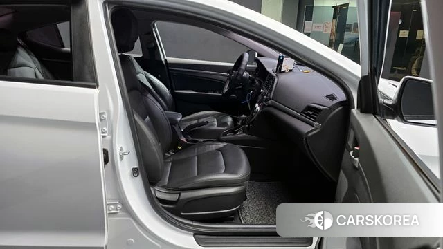 Hyundai The New Avante AD id 3853732 из Кореи 20