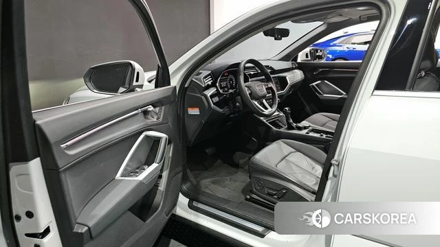 Audi Q3 (F3) id 4377281 из Кореи 31