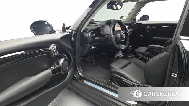 Mini Cooper id 4641067 из Кореи 31