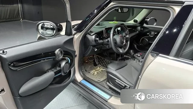 Mini Cooper S id 2969497 из Кореи 20