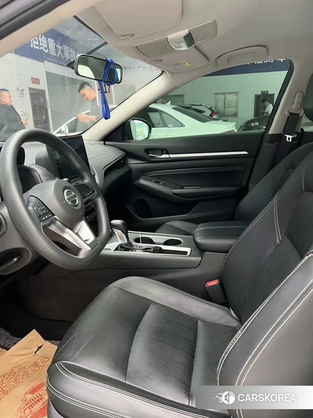Nissan Teana id 4261464 из Китая 10